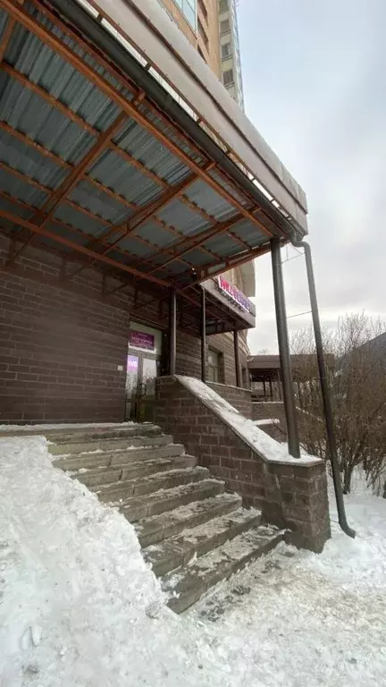 Торговая площадь в Санкт-Петербург ул. Беринга, 23к2 (73 м) - Фото 2