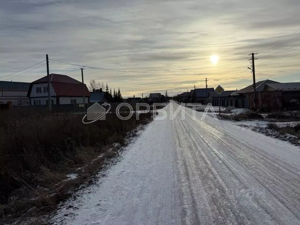 Участок в Тюменская область, Тюменский муниципальный округ, д. ... - Фото 1