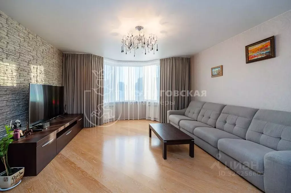 3-к кв. Свердловская область, Екатеринбург ул. Сакко и Ванцетти, 47 ... - Фото 1