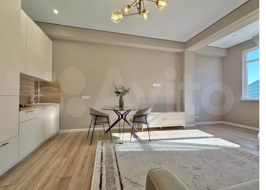 1-к. квартира, 35 м, 4/6 эт. - Фото 1