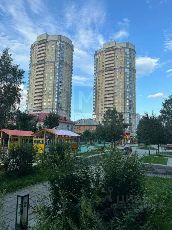2-к кв. Свердловская область, Екатеринбург ул. Ирбитская, 8 (49.0 м) - Фото 1