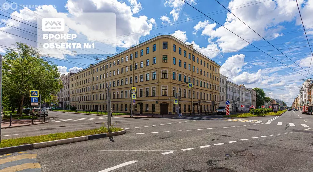 3-комнатная квартира: Санкт-Петербург, 3-я линия Васильевского ... - Фото 1