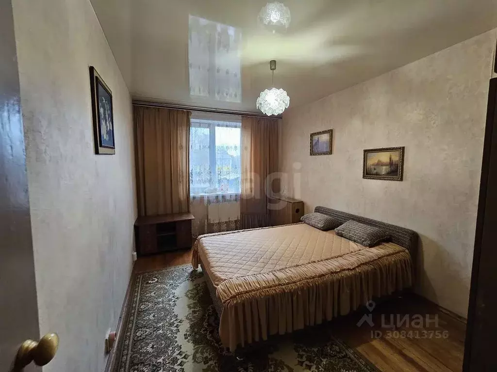 2-к кв. Псковская область, Псков ул. Генерала Маргелова, 15 (55.0 м) - Фото 0
