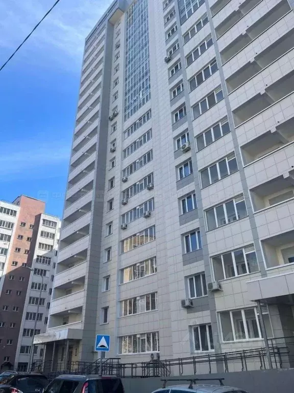 3-к кв. Татарстан, Казань ул. Заслонова, 40к2 (99.7 м) - Фото 0
