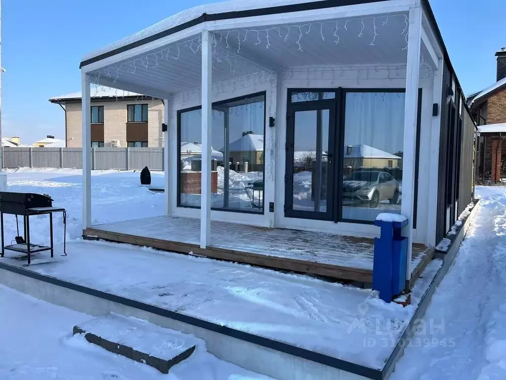 Дом в Татарстан, Нижнекамск просп. Строителей, 94В (30 м) - Фото 1