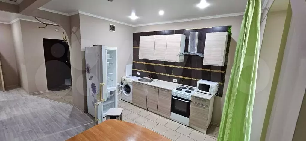 2-к. квартира, 60 м, 4/20 эт. - Фото 0