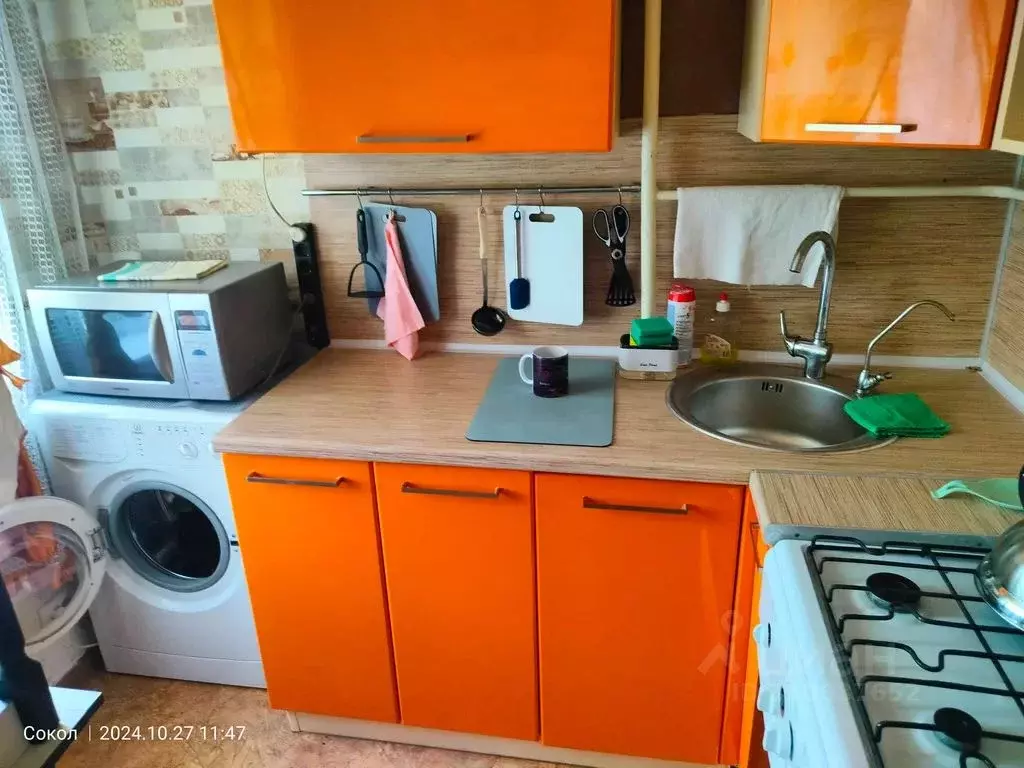 2-к кв. Вологодская область, Сокол ул. Суворова, 22 (43.0 м) - Фото 0