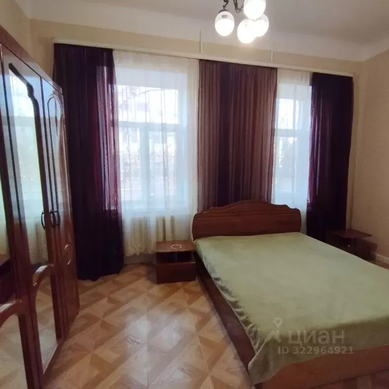 Дом в Крым, Симферополь ул. Тростниковая, 16 (100 м) - Фото 1