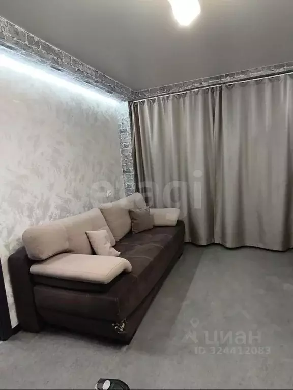 2-к кв. Красноярский край, Красноярск ул. Парижской Коммуны, 44 (38.5 ... - Фото 1