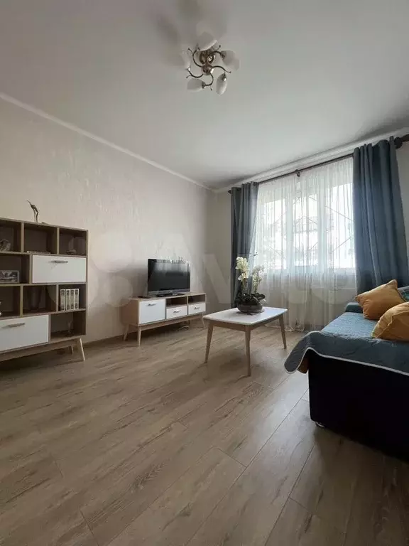 2-к. квартира, 50,3 м, 2/10 эт. - Фото 0