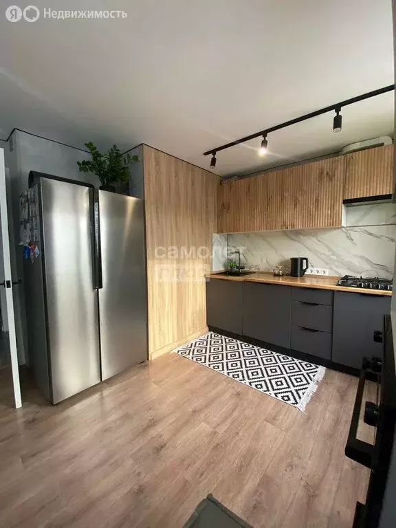 2-комнатная квартира: Челябинск, Комсомольский проспект, 50 (62.3 м) - Фото 2