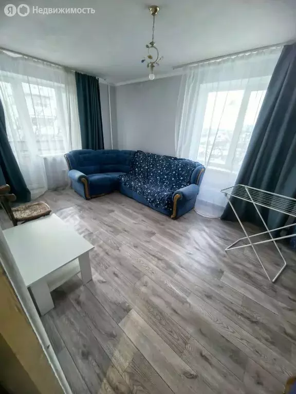 3-комнатная квартира: Абинск, улица Красных Таманцев (63 м) - Фото 2