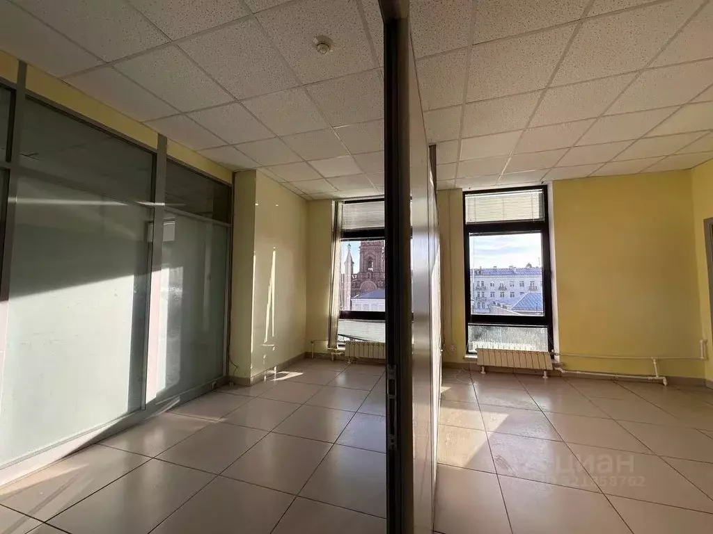 Офис в Татарстан, Казань Профсоюзная ул., 40-42 (37 м) - Фото 0