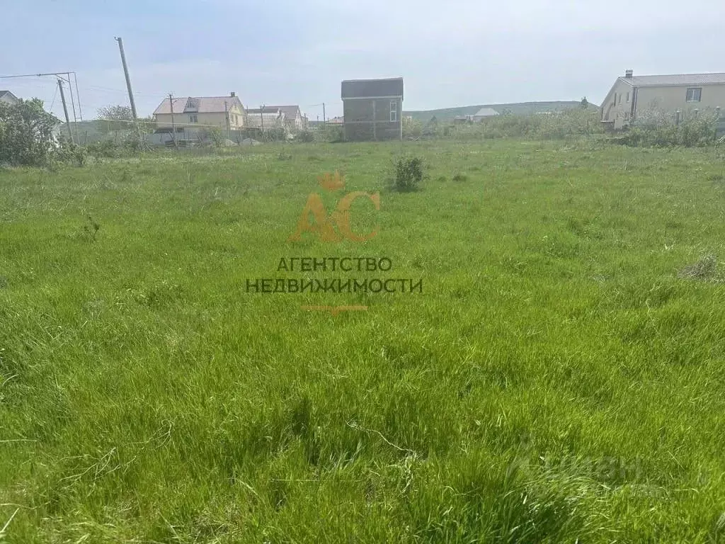 Участок в Крым, Феодосия муниципальный округ, с. Насыпное ул. ... - Фото 0