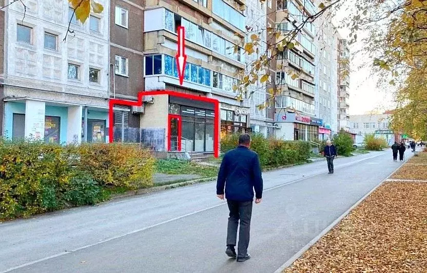 Помещение свободного назначения в Свердловская область, Екатеринбург ... - Фото 0