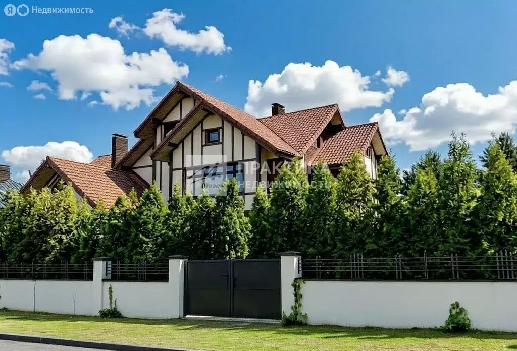 Дом в деревня Глухово, Старомосковская улица, 8 (850 м) - Фото 1