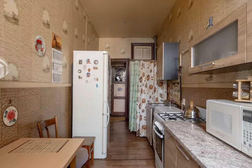 2-к кв. Санкт-Петербург 6-я Васильевского острова линия, 47 (58.1 м) - Фото 2