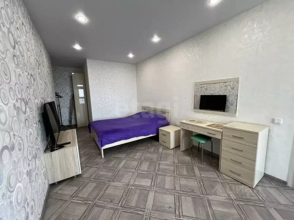 1-к кв. Тюменская область, Тюмень ул. Мельникайте, 34к1 (50.0 м) - Фото 0