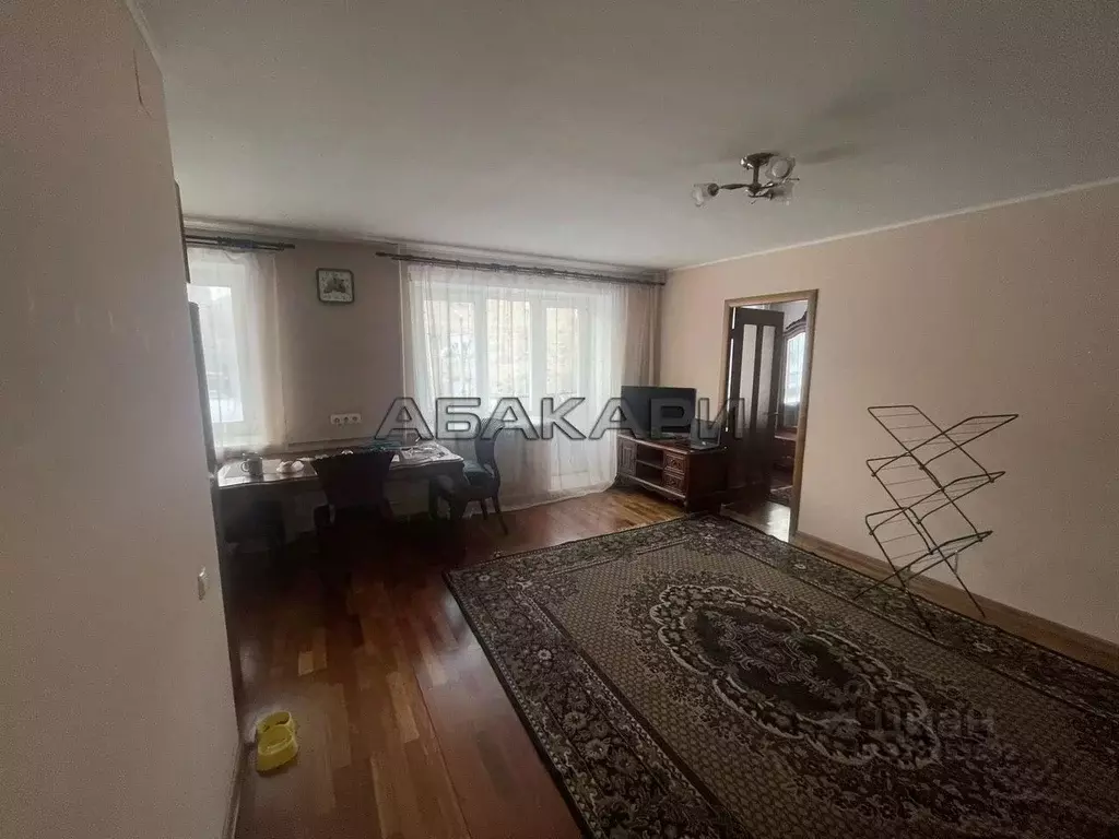 2-к кв. Красноярский край, Красноярск ул. Робеспьера, 25 (45.0 м) - Фото 1