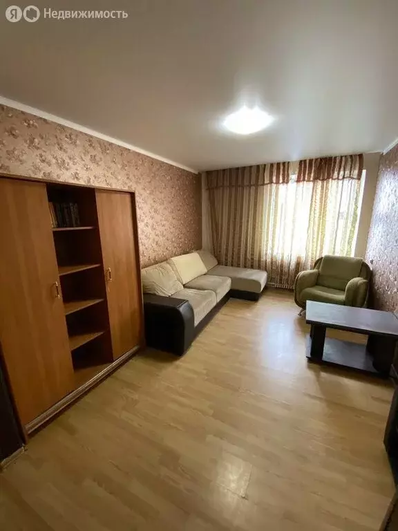 3-комнатная квартира: Белгород, улица Губкина, 55А (66 м) - Фото 1