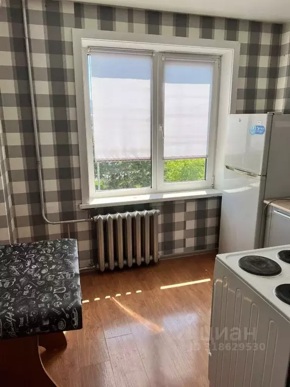 2-к кв. Красноярский край, Красноярск ул. Дубровинского, 106 (42.0 м) - Фото 0