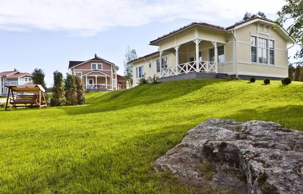 Дом в Карелия, Сортавальский муниципальный округ, пос. Ниэмелянхови ... - Фото 1