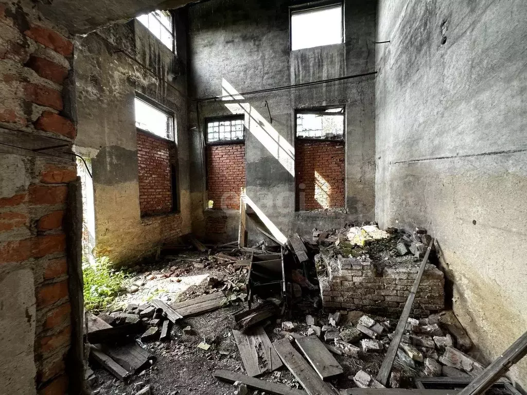 Склад в Калужская область, Медынский район, Гусево с/пос, д. Гусево  ... - Фото 2