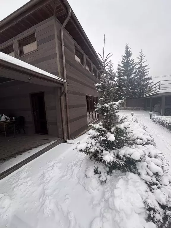 Коттедж в Московская область, Мытищи городской округ, д. Капустино ул. ... - Фото 1