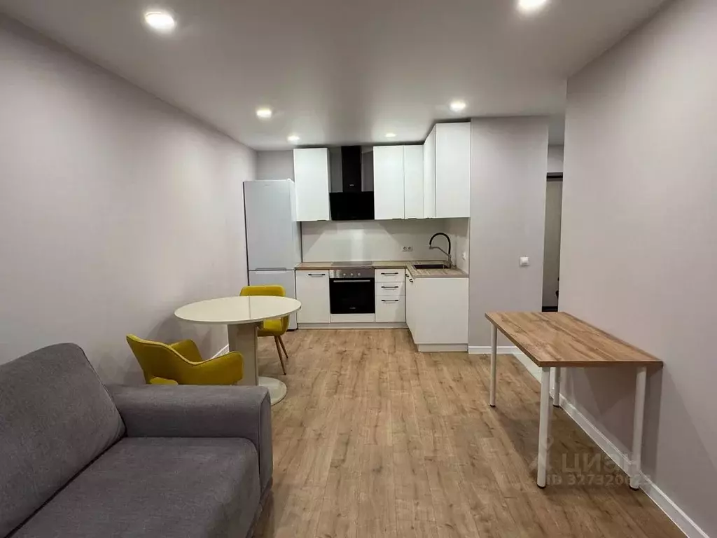 1-к кв. Тюменская область, Тюмень ДОК мкр, ул. Воронинская, 45 (42.0 ... - Фото 1