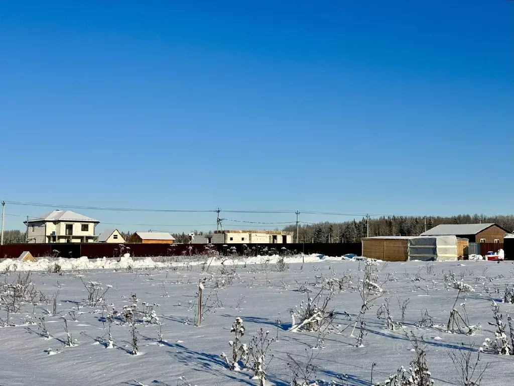 Участок в Московская область, Дмитровский городской округ, д. ... - Фото 1