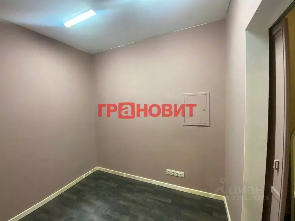 Офис в Новосибирская область, Новосибирск ул. Вокзальная магистраль, ... - Фото 1