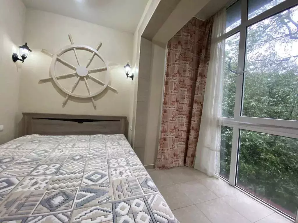 2-к кв. Краснодарский край, Сочи Центральный мкр, ул. Роз, 23 (35.0 м) - Фото 2