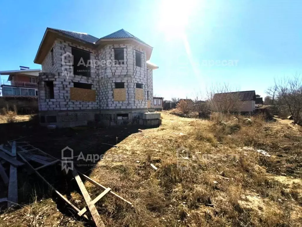 Дом в Волгоградская область, Краснослободск Среднеахтубинский район, ... - Фото 0