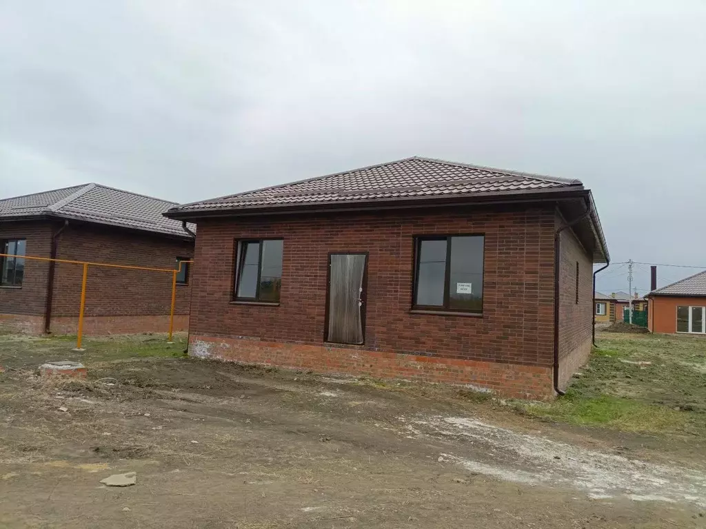 Дом в Ростовская область, Мясниковский район, Красный Крым хут. ул. ... - Фото 1