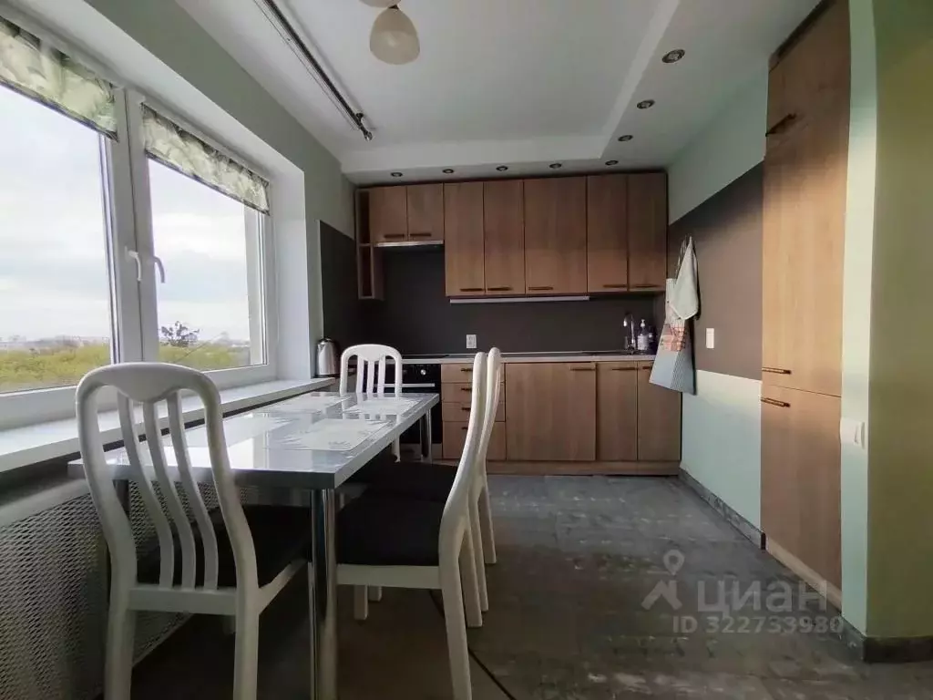 1-к кв. Калининградская область, Калининград ул. Горького, 50 (30.0 м) - Фото 1