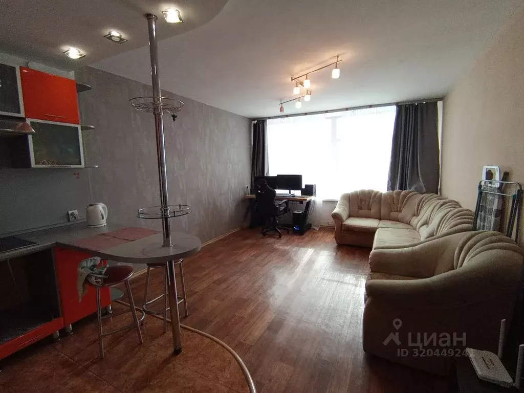 Студия Иркутская область, Иркутск Байкальская ул., 244/2 (32.4 м) - Фото 1