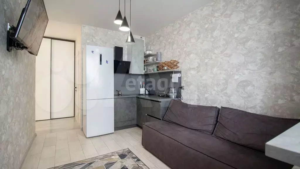 1-к. квартира, 37 м, 3/3 эт. - Фото 1