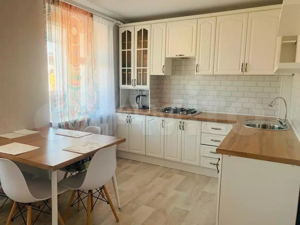 3-к. квартира, 71,4 м, 6/6 эт. - Фото 0