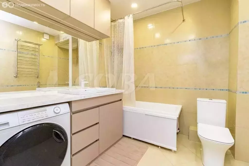 3-комнатная квартира: Тюмень, улица Щорса, 2 (97.7 м) - Фото 0