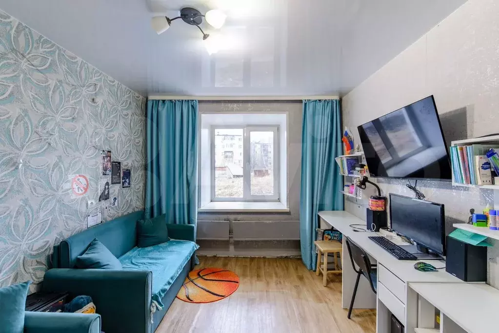 2-к. квартира, 54 м, 1/9 эт. - Фото 1