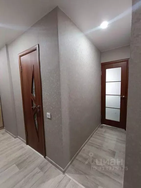 2-к кв. Чувашия, Новочебоксарск ул. Терешковой, 3 (43.6 м) - Фото 0