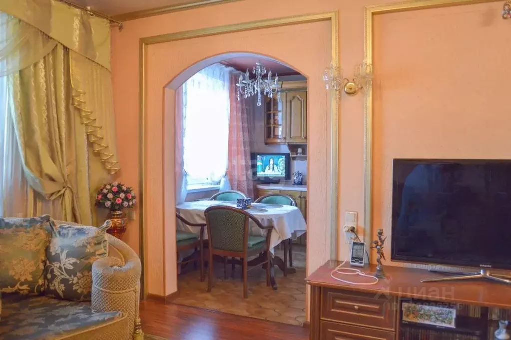 3-к кв. Кемеровская область, Прокопьевск ул. Есенина, 36 (64.8 м) - Фото 1