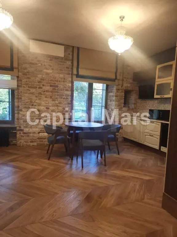 2-к. квартира, 70 м, 2/7 эт. - Фото 0