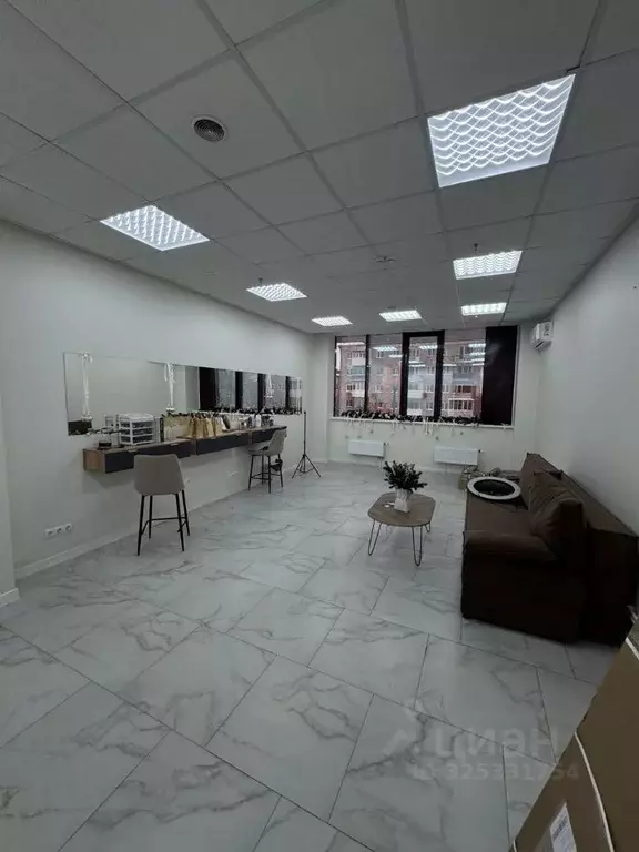 Офис в Омская область, Омск ул. Маршала Жукова, 156 (35 м) - Фото 2