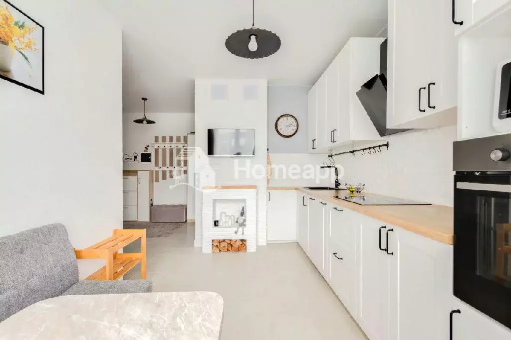 Продается 2-комнатная квартира - Фото 1