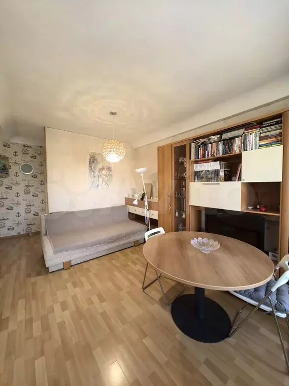 2-к. квартира, 45 м, 5/5 эт. - Фото 0
