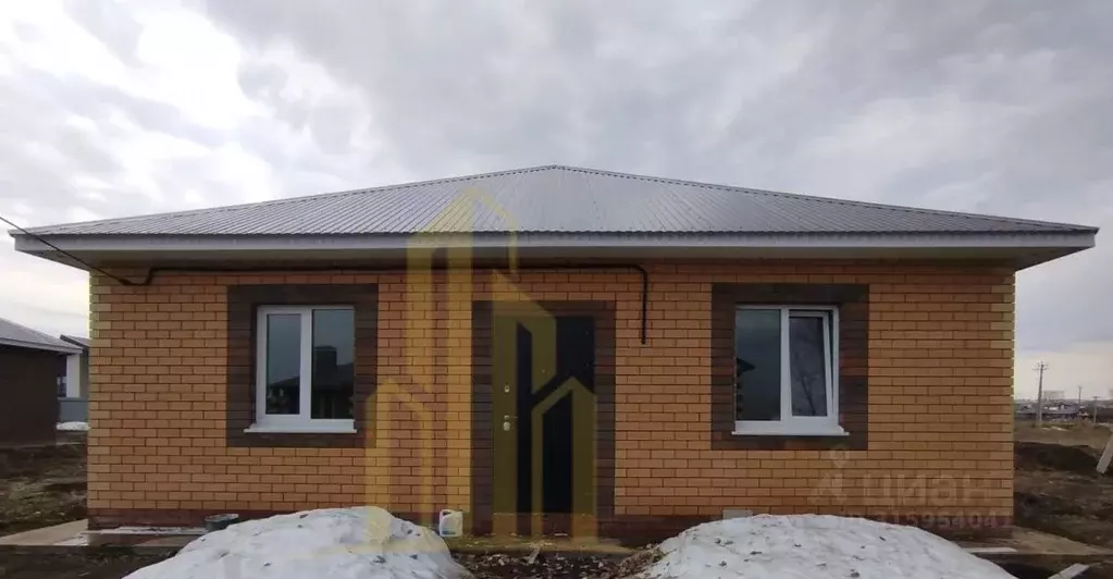 Дом в Башкортостан, Уфа городской округ, с. Нагаево ул. Советская, 13 ... - Фото 0