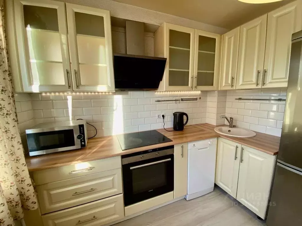 2-к кв. Карелия, Петрозаводск Ленинградская ул., 9 (60.0 м) - Фото 1