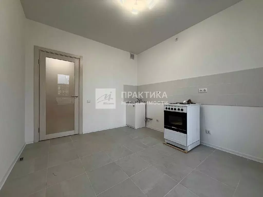 Продается 3-комнатная квартира - Фото 2