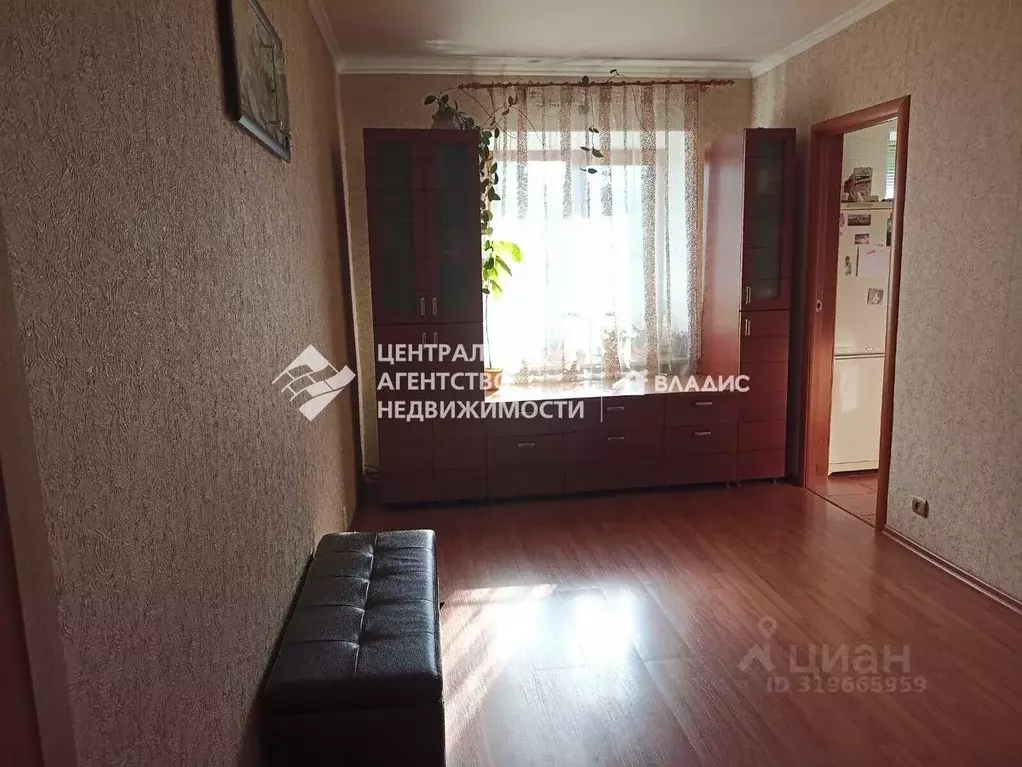 3-к кв. Рязанская область, Рыбное Медицинская ул., 32 (58.9 м) - Фото 0